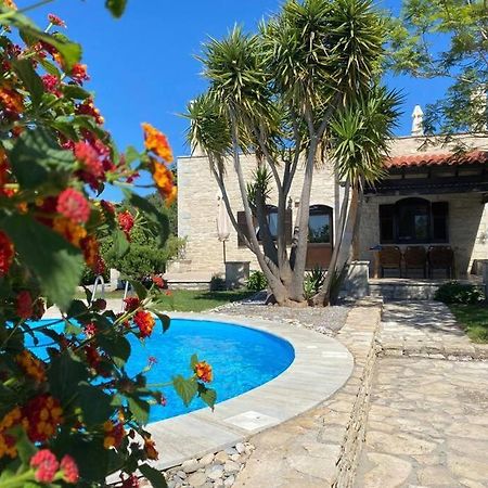 Villa Lia-Clara, Villa Mit Privatem Pool Prines  Bagian luar foto