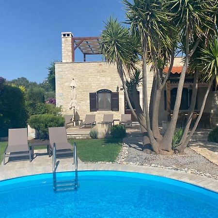 Villa Lia-Clara, Villa Mit Privatem Pool Prines  Bagian luar foto